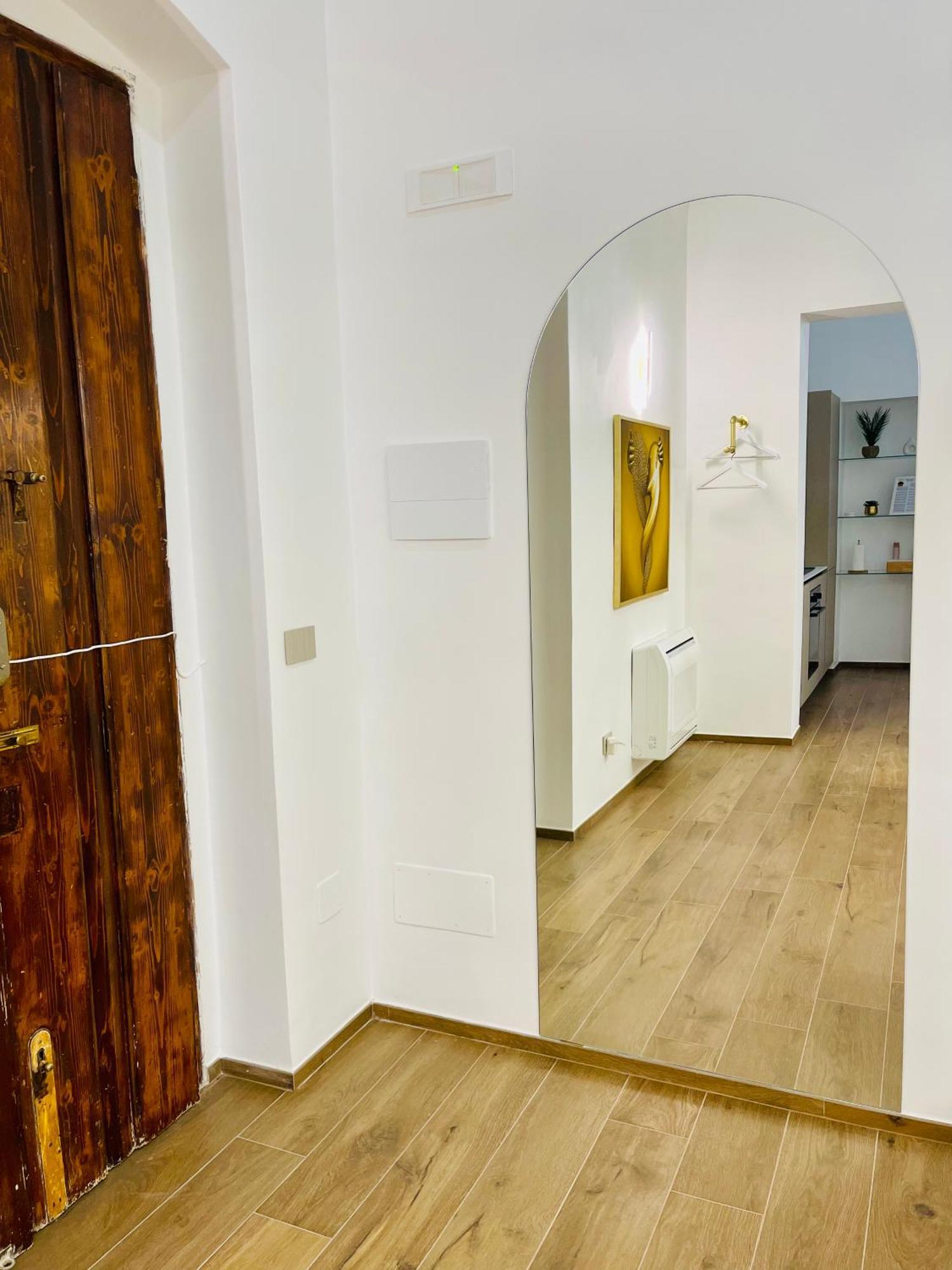 Apartment Suite169 Gold