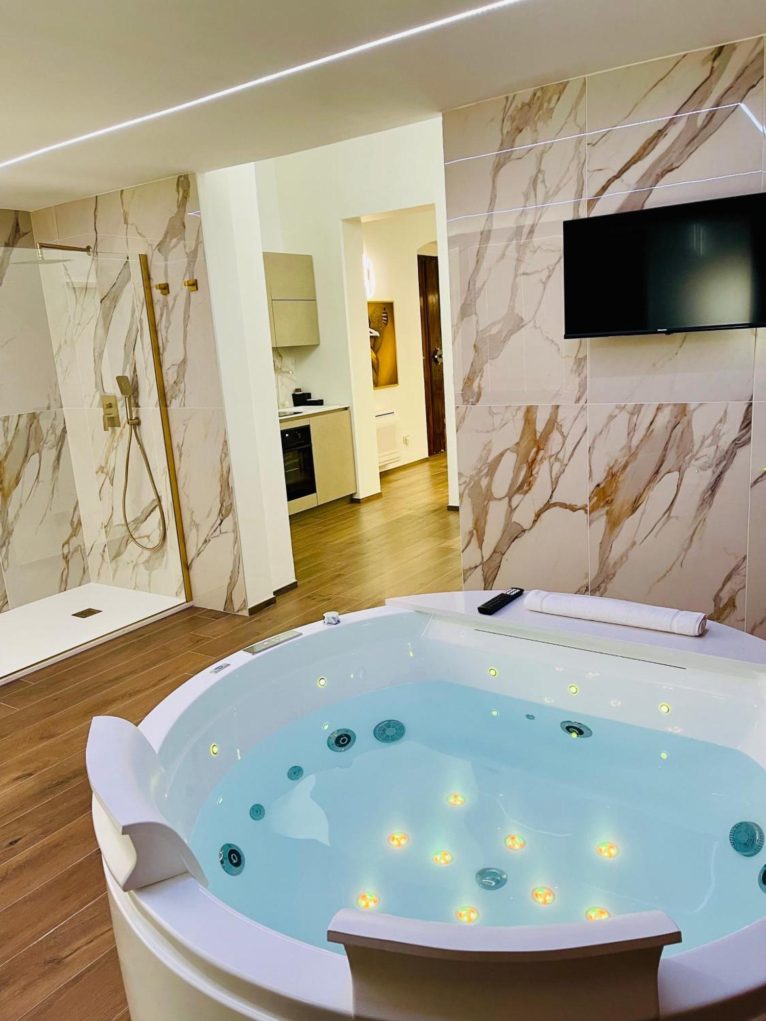 Suite169 Gold Bari