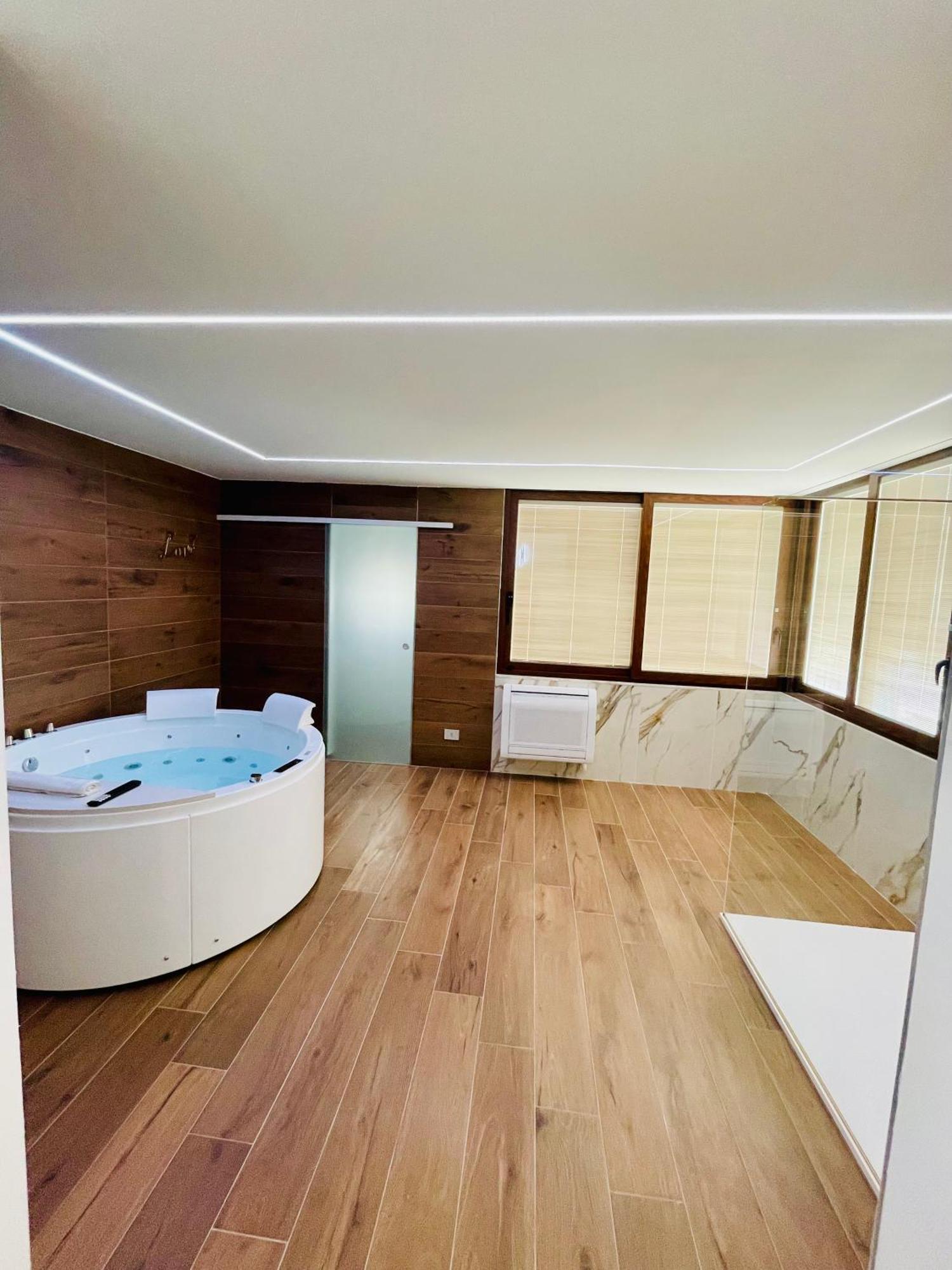 Apartment Suite169 Gold *