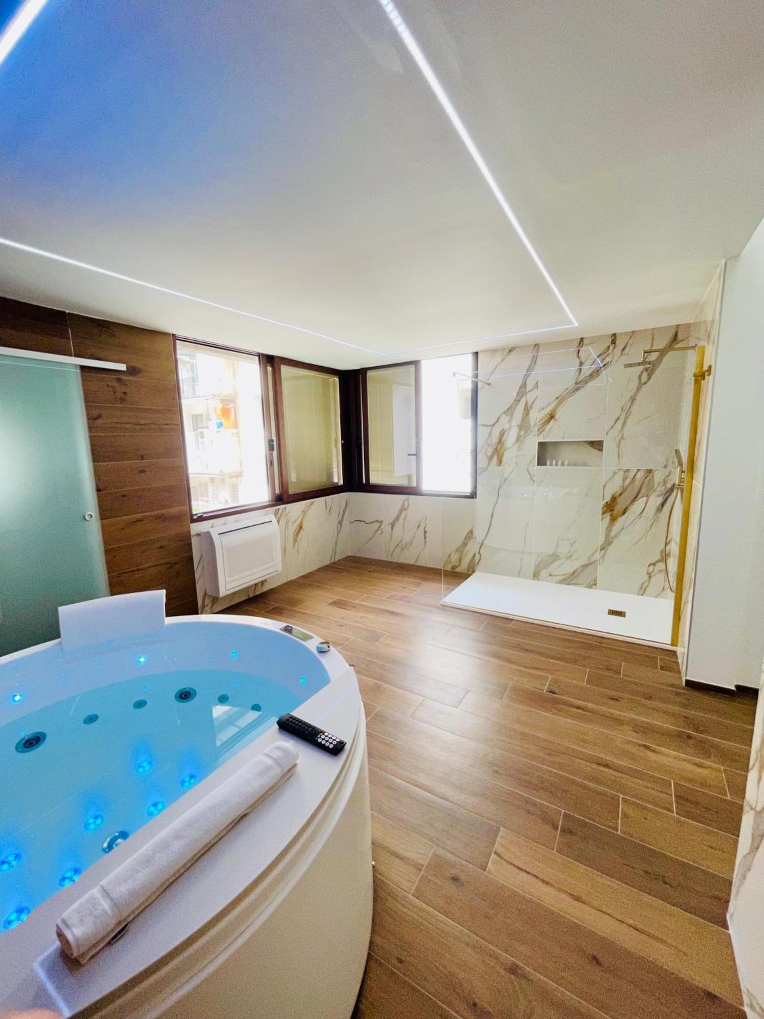 Apartment Suite169 Gold